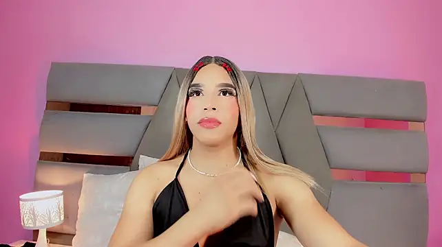 AlvaMoore – Live XXX-chat