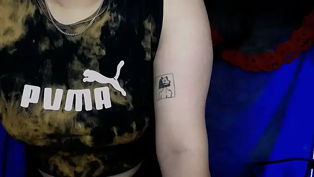 RinaRiii's Live XXX Chat