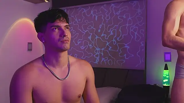 bbbeachboy Adlı Modelin Canlı XXX Sohbeti