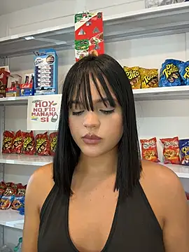 Bella-Ferrer's Live XXX Chat