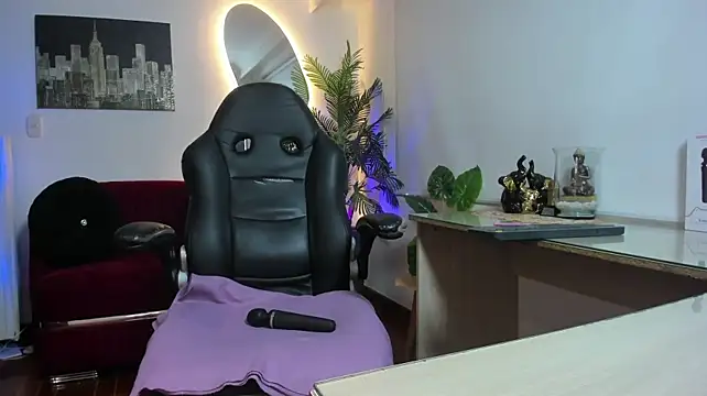 Abbysoler's Live XXX Chat