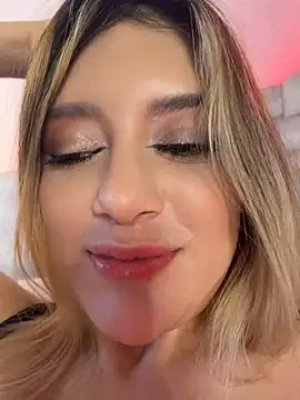Chat +18 de EliseColeman ao vivo