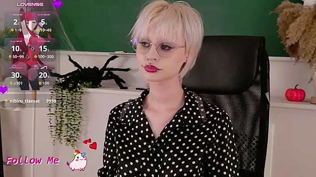 LauraDiazz: απευθείας συνομιλία ΧΧΧ