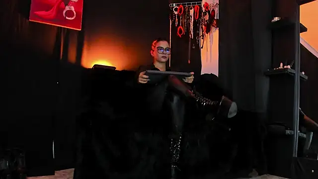 IsabelleVega's Live XXX Chat