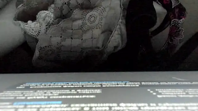 XXX chat uživo modela ailey_chao
