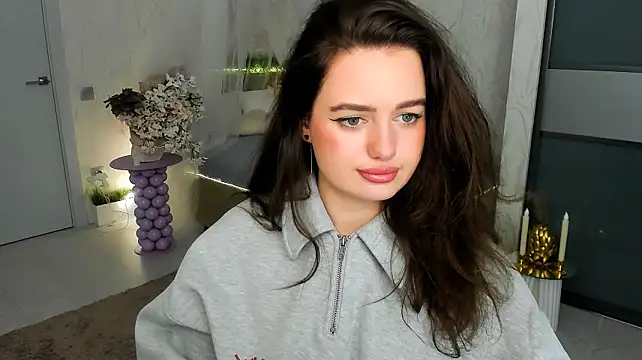 MiracleCurly's Live XXX Chat