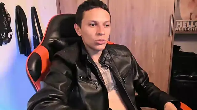 Živý XXX chat Masterdave7