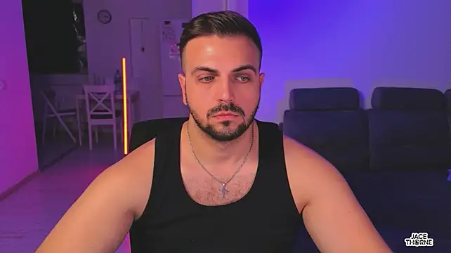 Jace_Thorne: онлайн-секс-чат