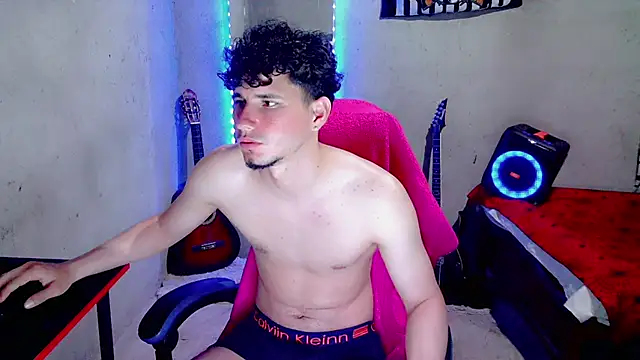 Atom_Hot Live XXX Chat
