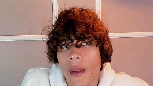 Chat XXX ao vivo de derek_blake