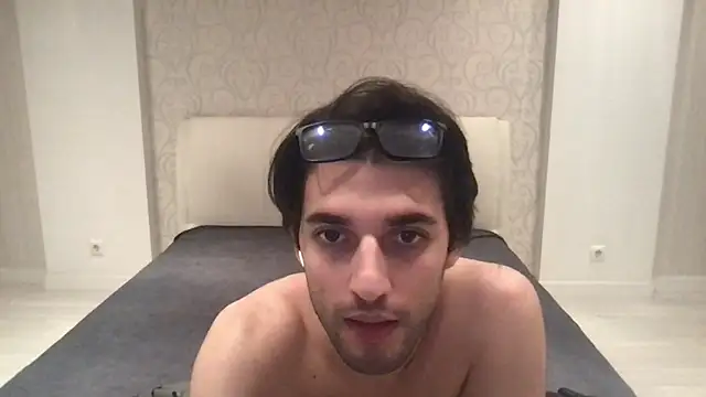 KenanScott XXX чат на живо