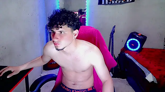 Atom_Hot – Naživo XXX chat