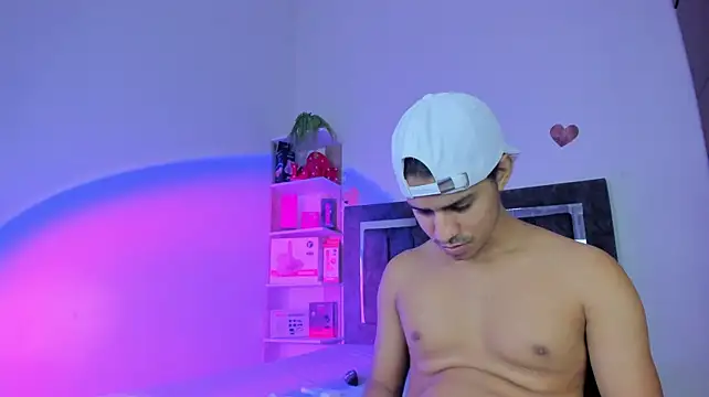Chat XXX en directo de StevenSmith18