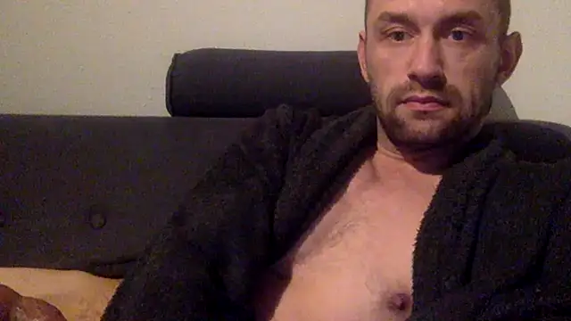 erwin-daren Live XXX chat
