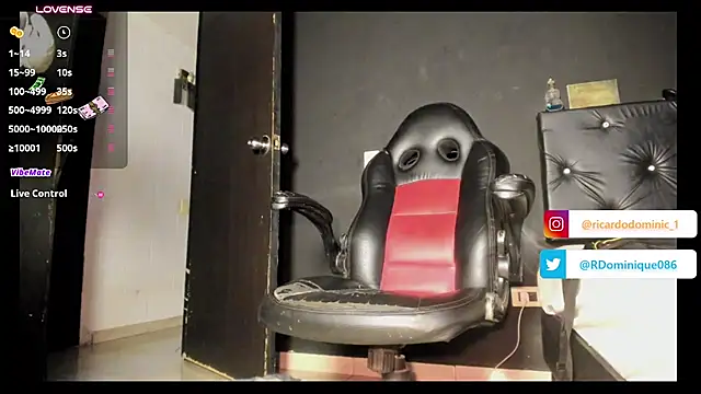 FuckHardlove Live XXX-Chat