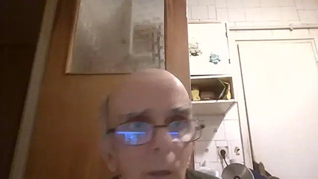 mariusica1@xh's Live XXX Chat
