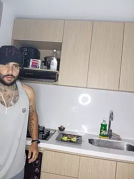 dylan_raynolds live XXX chat