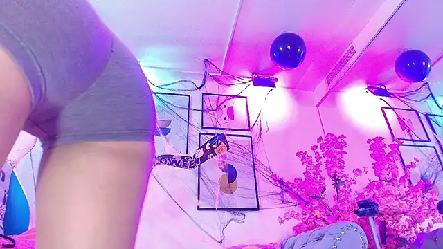 Alice_candace Adlı Modelin Canlı XXX Sohbeti