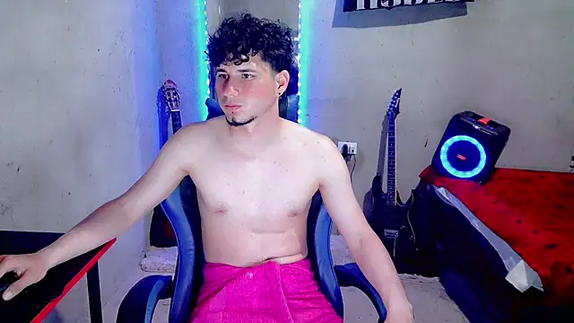 Atom_Hot live XXX chat