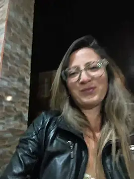 Chat XXX en directo de erikthor
