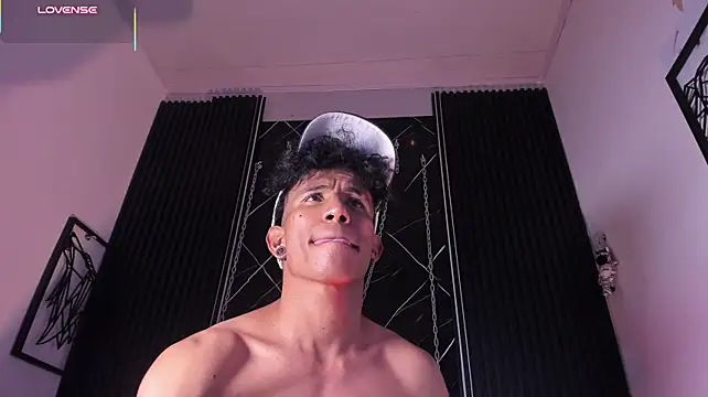 XXX chat uživo modela ChrisWells