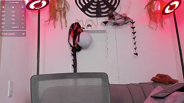 Živý XXX chat Lian_ferrer