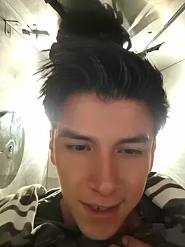 XXX chat uživo modela ZaneHoward