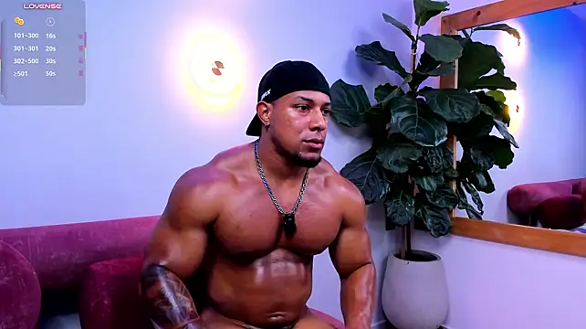 צ'אט XXX בשידור חי של Travis_lenox_