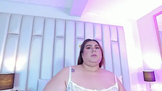 aandreaperez's Live XXX Chat