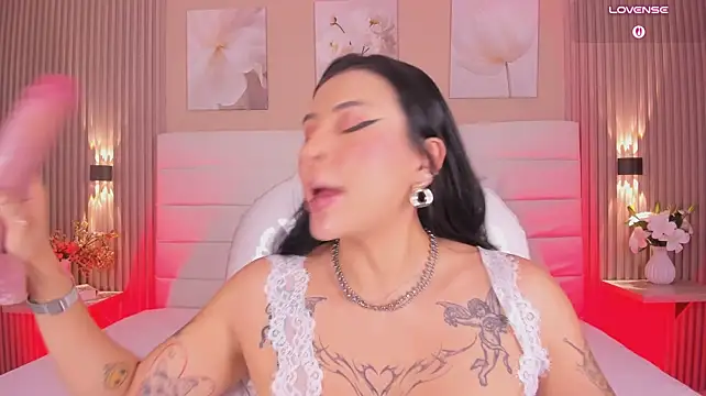แชท XXX สดของ JessyEvans