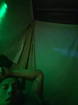 Boogiehtx713: διαδικτυακό σόου στην κάμερα