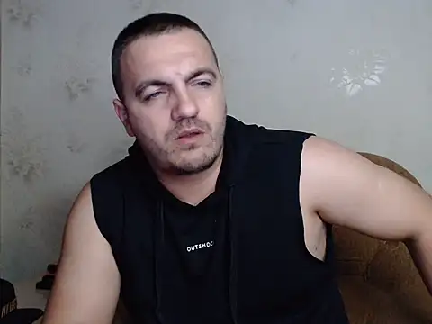 MasterTaylor XXX чат на живо