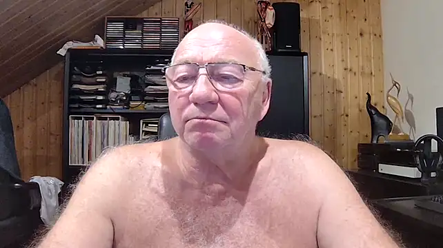 biggandybig Chat XXX live