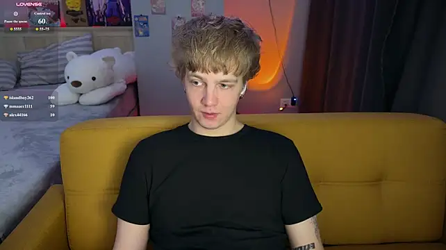 צ'אט XXX בשידור חי של olivertasty