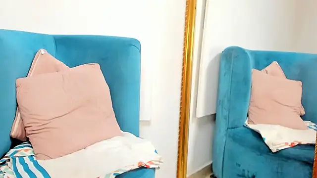 Charliedamn XXX чат на живо