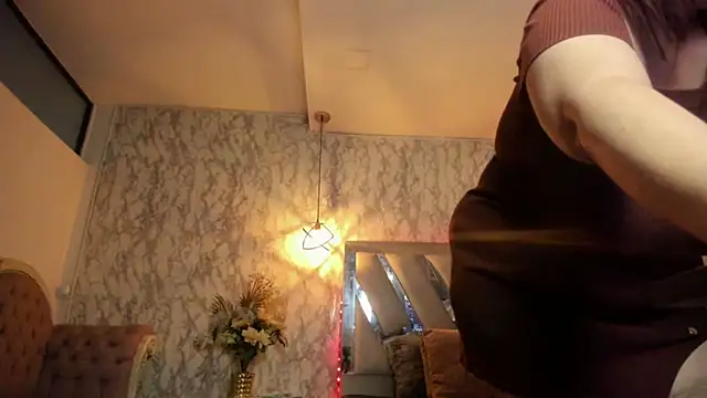Chat XXX en directo de Kataleyamilf69_