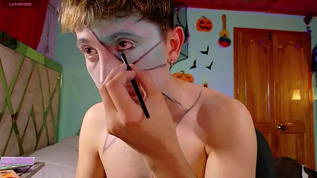 Živý XXX chat Chris_Blake_