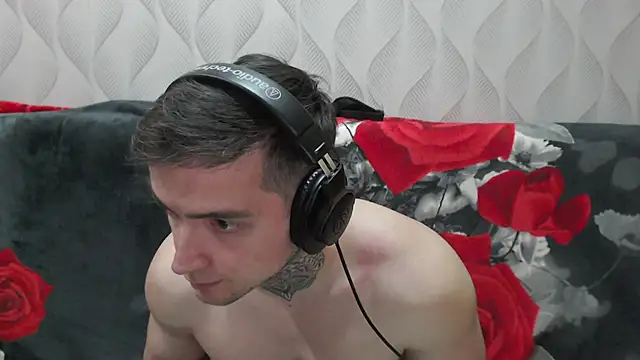 this_is_andy Adlı Modelin Canlı XXX Sohbeti