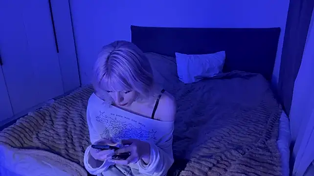 Askalissa's Live XXX Chat