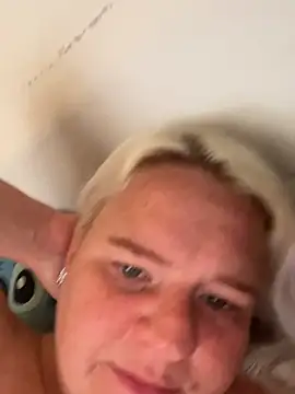 Sophie3026's Live XXX Chat