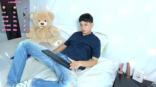 Benjamin_BusterのライブXXXチャット