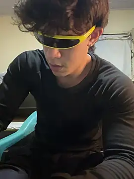 valdren_vylord Show Webcam
