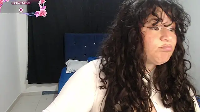 ANGELIQUE_KLANE's Live XXX Chat