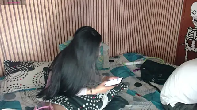 Chat +18 de EvaHarryy ao vivo