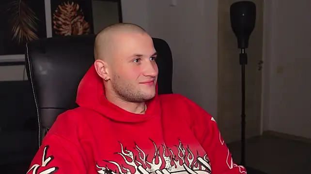 Igor_Wilde's Live XXX Chat
