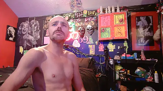 DaddyAndSplashQueen Chat XXX in diretta