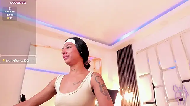 Czat XXX na żywo – Maia_Clark520