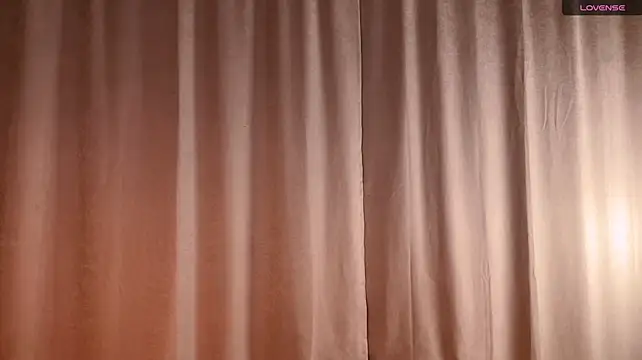Squirtybb's Live XXX Chat