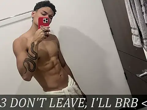 Gymbro42 Adlı Modelin Canlı XXX Sohbeti