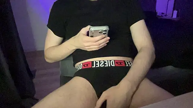 Hot_Adam_n Live XXX chat